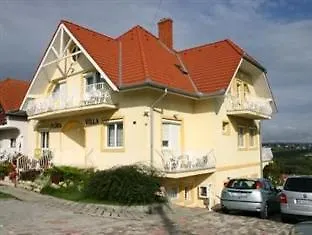 Flora Апартаменты Хевиз